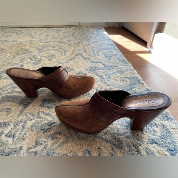Brown Suede Cole Haan Clogs size 8 - Picture 4 of 6